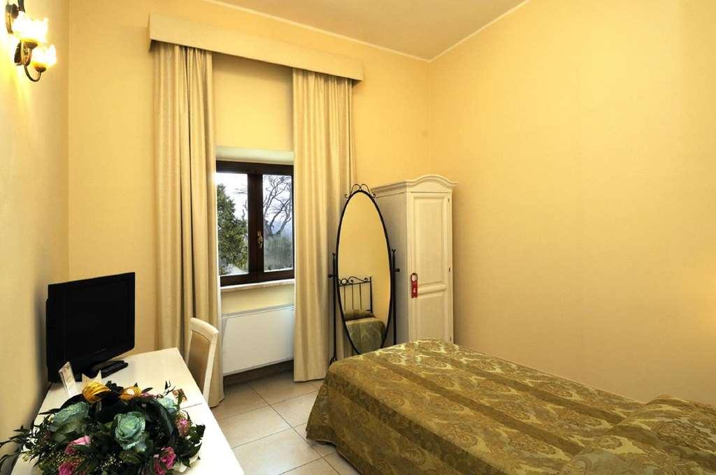 Hotel Villa Fiorita Giulianova Cameră foto